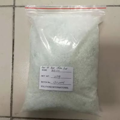 食品級透明ガラス 陶器用粒粉または粉末にフライ 99.99%純度